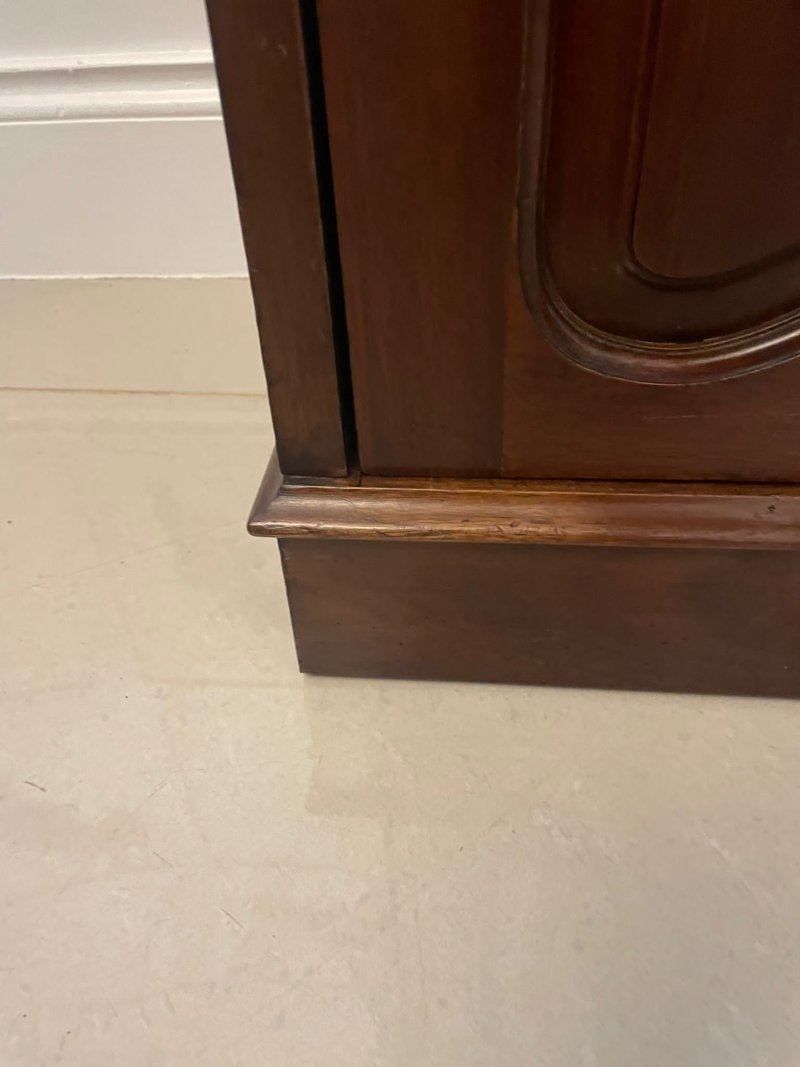 Antique Victorian Quality Mahogany Bedside Cabinet - Image 9